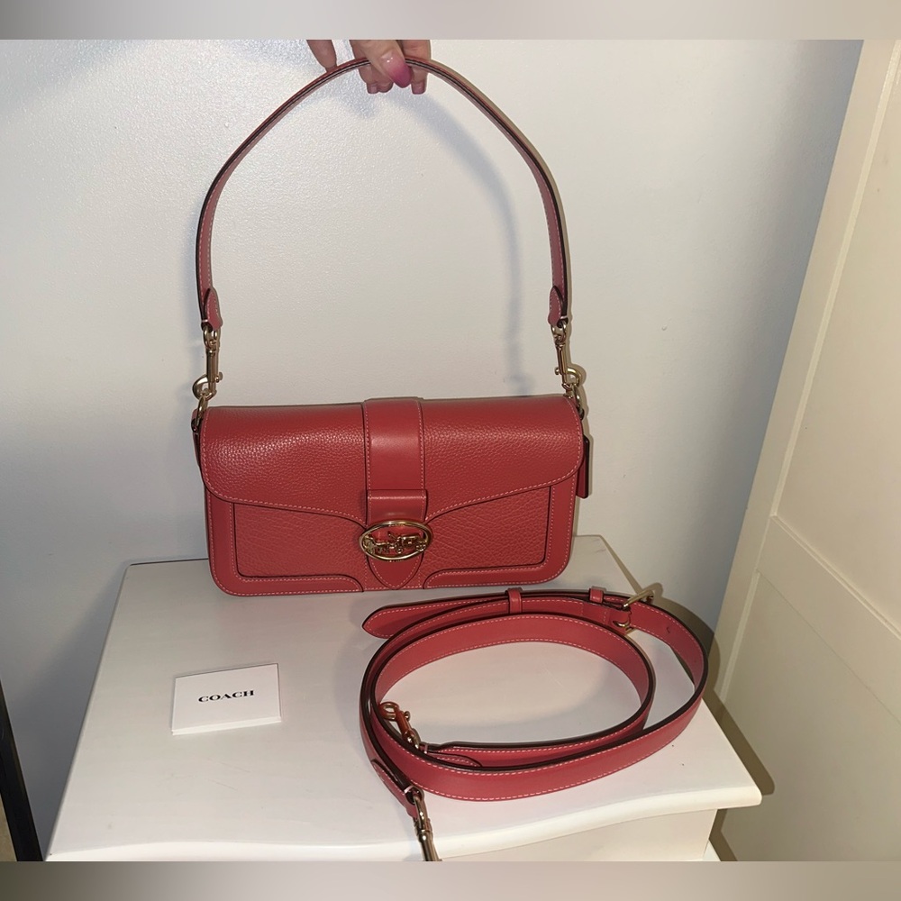 Coach Georgie Shoulder bag!